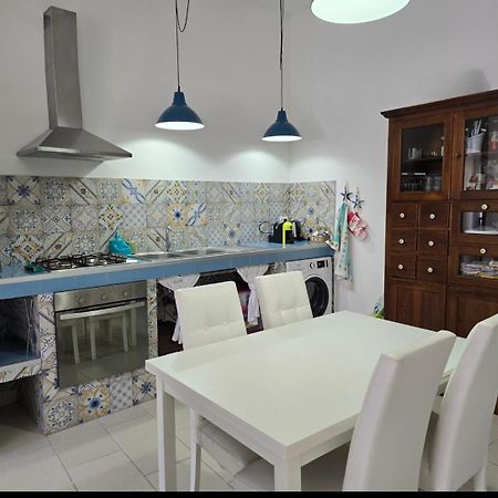 巴勒莫Casa Casciotto别墅 外观 照片
